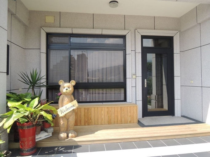 Exterior & Views 2, Wendy's B&B Toucheng Mansion A, Yilan
