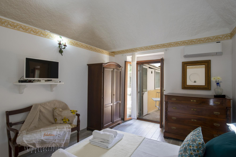 Bedroom 2, Amore Rentals - Casa Barbera B, Salerno