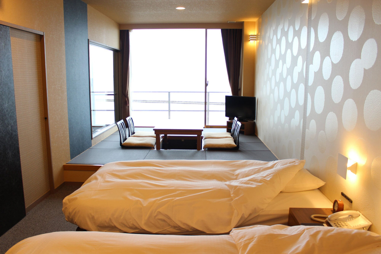 Bedroom 3, Bayside Square Kaike Hotel, Sakaiminato