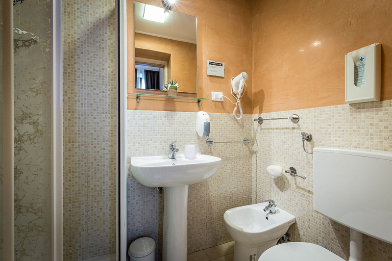 Bathroom 3, Sognando Firenze, Florence