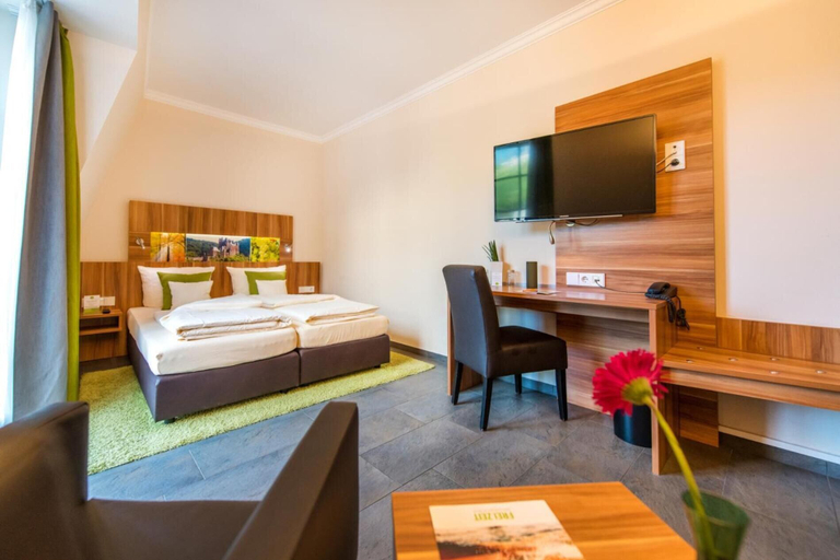 Bedroom 2, Hotel Cochemer Jung, Cochem-Zell