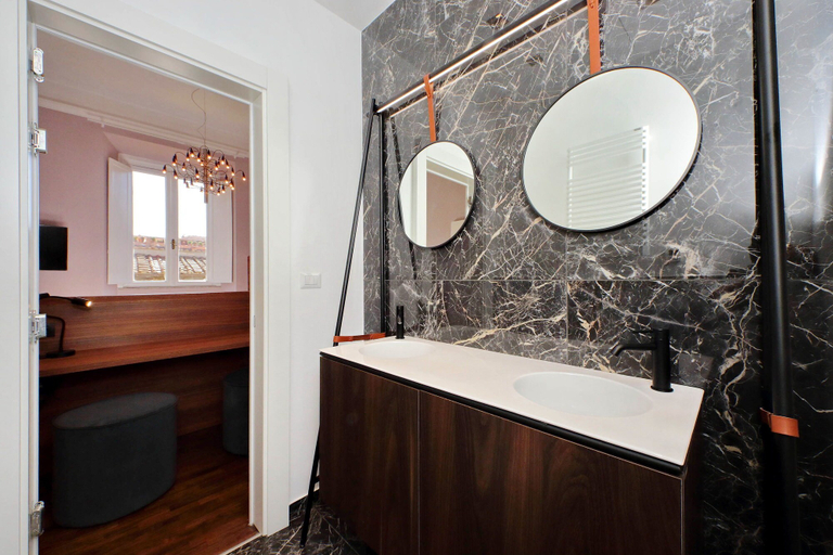 Bathroom 5, Youroom - Coppelle, Roma