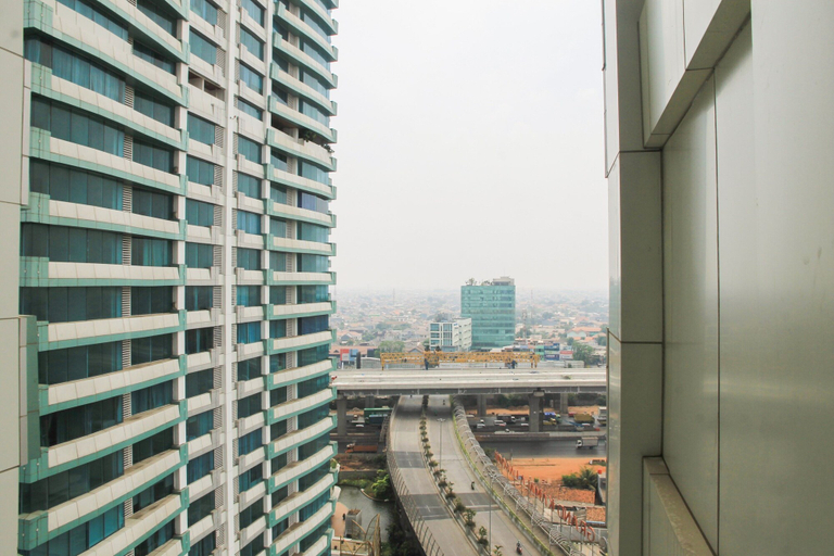 Others 3, Cozy 1BR Apartment Grand Kamala Lagoon By Travelio, Bekasi