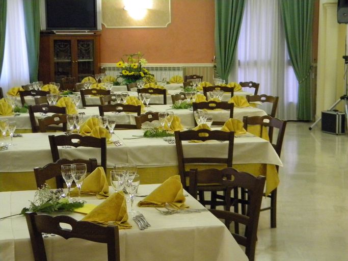 Food & Drinks 5, Hotel Toscano, Cosenza