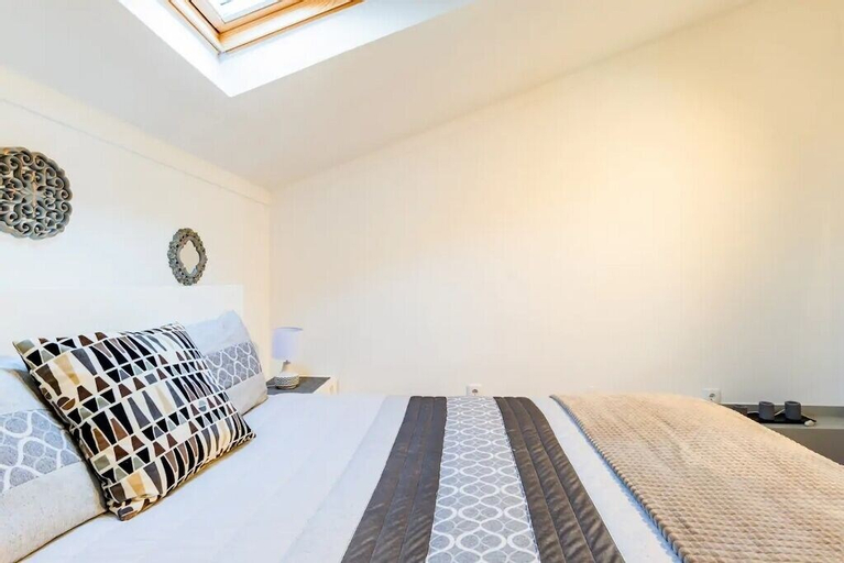 Bedroom 2, Imperial Apartment, Braga