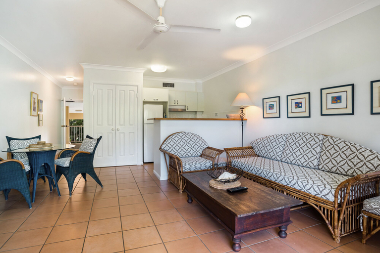Bedroom 2, The York Beachfront Holiday Apartments, Cairns