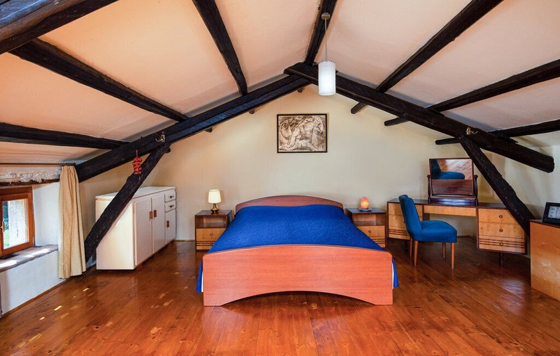 Bedroom 2, House 1974, Barban