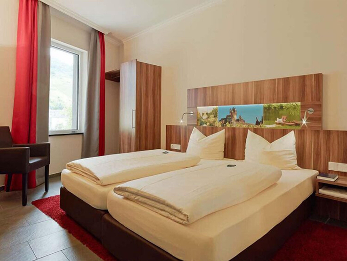Bedroom 2, Hotel Cochemer Jung, Cochem-Zell