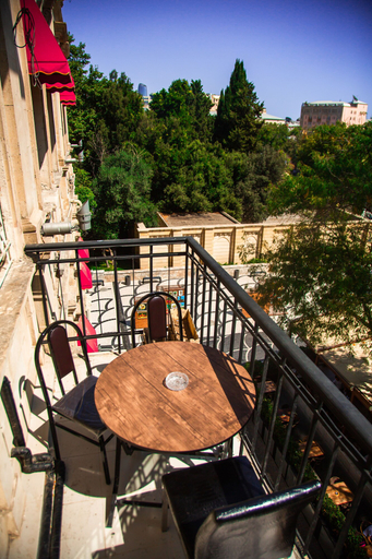 Others 4, Land of Fire - Hostel, Baku