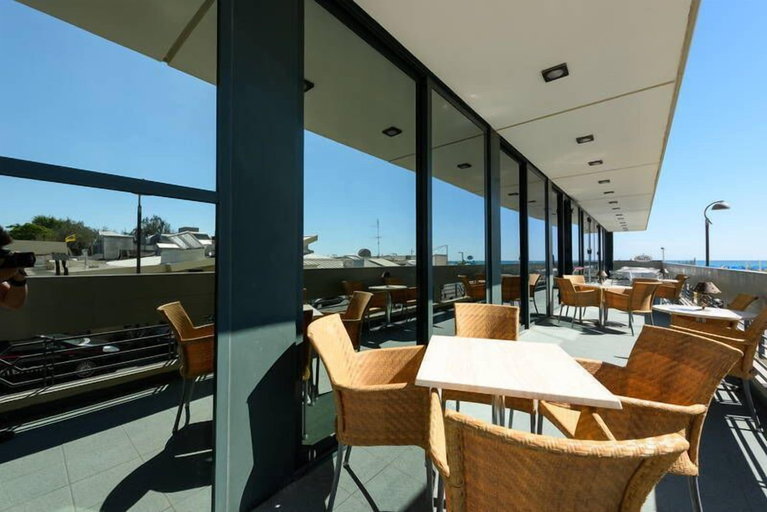 Food & Drinks 5, Hotel Nord Est, Rimini