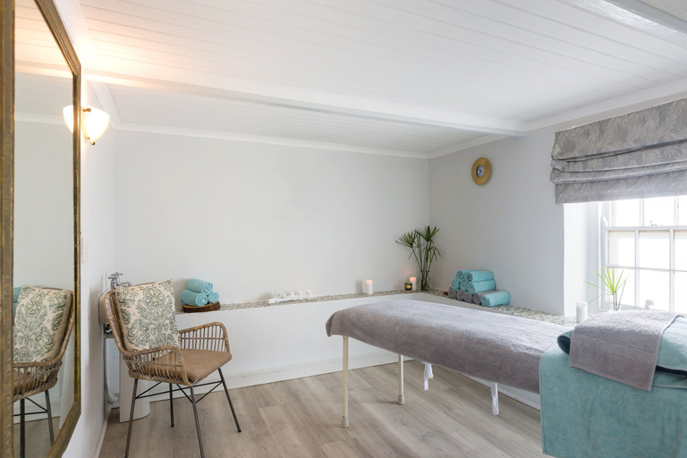 Bedroom 4, Montagu Country Hotel, Cape Winelands