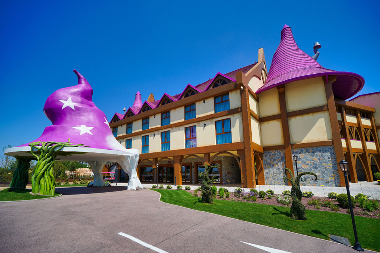 Exterior & Views 2, Gardaland Magic Hotel, Verona