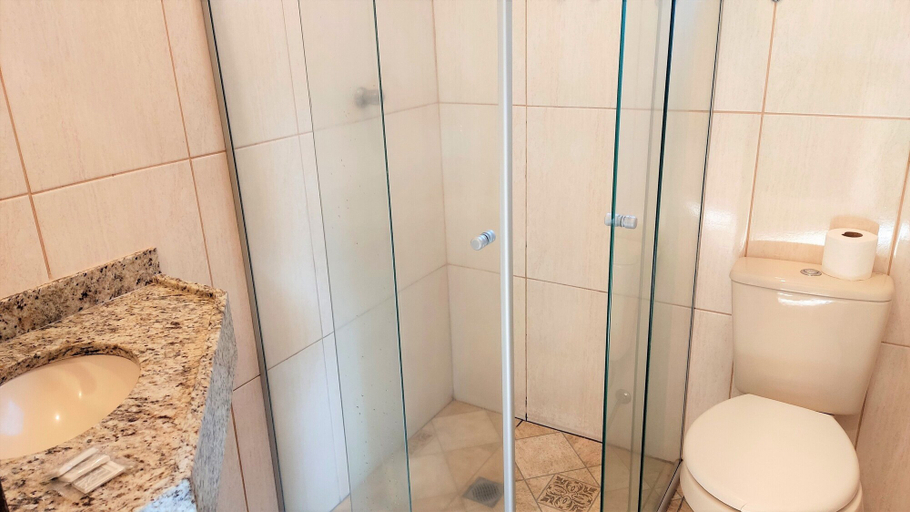 Bathroom 4, Chalés Vila da Serra, Serra Negra