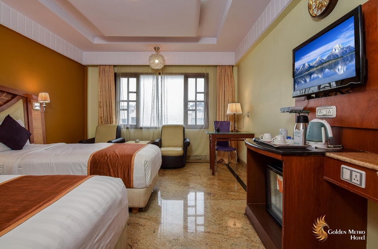 Bedroom 2, Golden Metro Hotel, Bangalore
