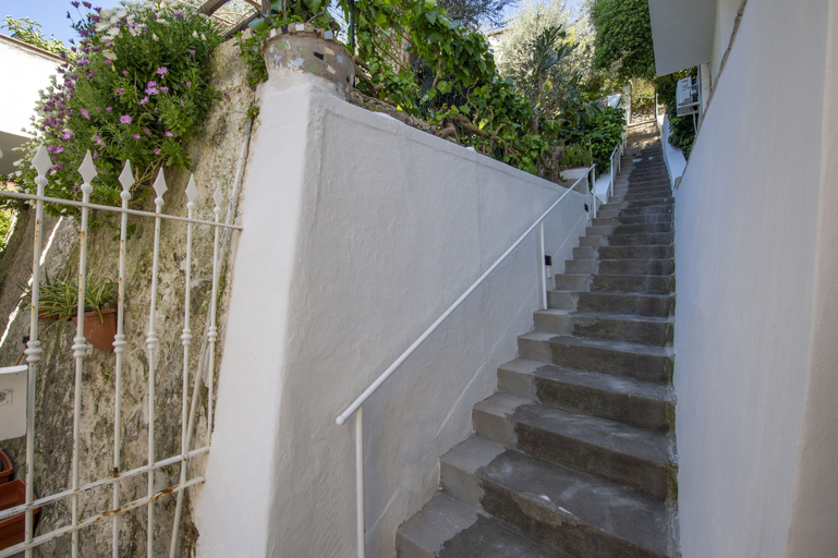 Property entrance 2, Mareblù Praiano, Salerno