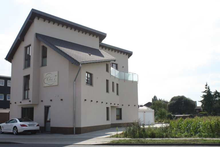 Exterior & Views 2, Cloud 7 I, Heinsberg