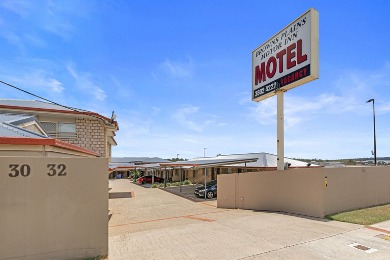 Browns Plains Motor Inn, Browns Plains