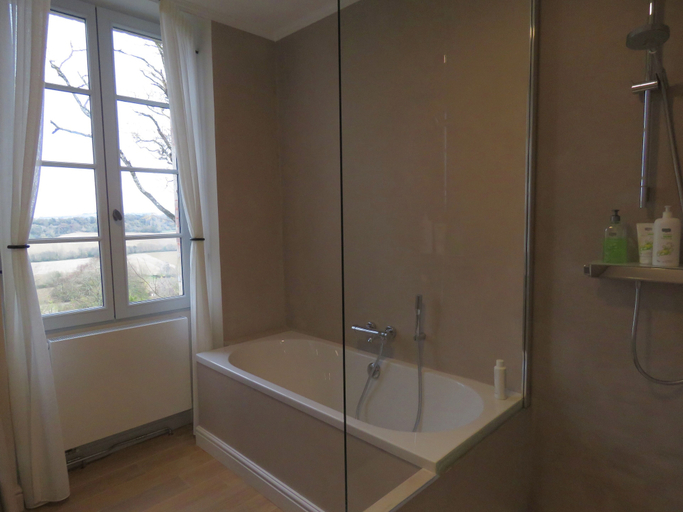 Bathroom 4, B&B La Mirande de Saint-Clar, Gers