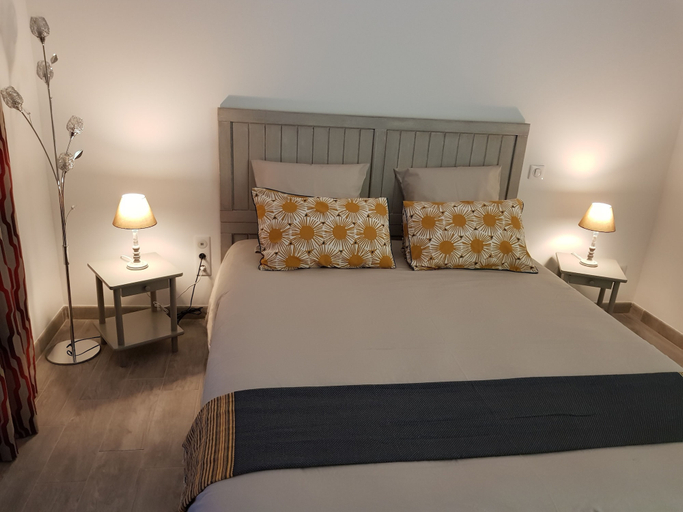 Bedroom 3, Chambre d'hôtes La Villa 13&15, Charente-Maritime