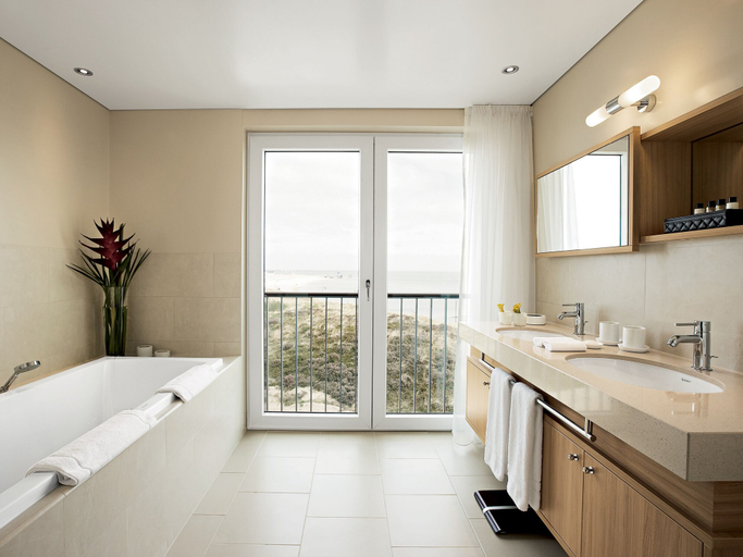 Bathroom 5, A-ROSA Sylt, Nordfriesland