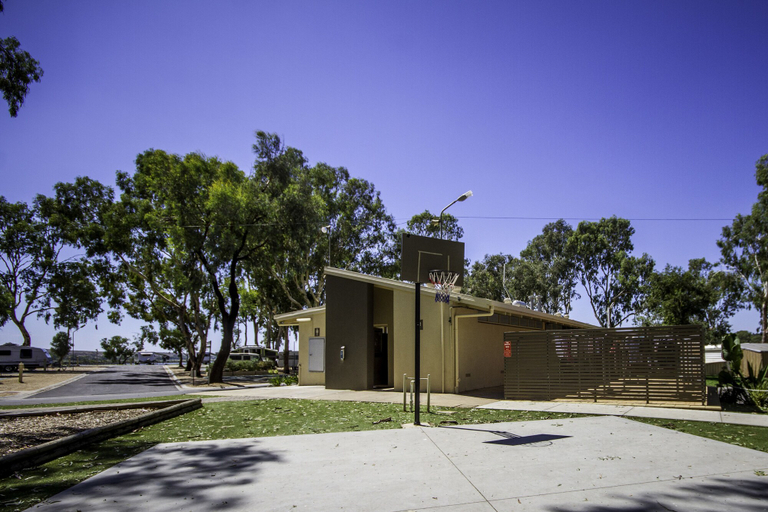 Exterior & Views 2, BIG4 Mannum Holiday Park, Mid Murray