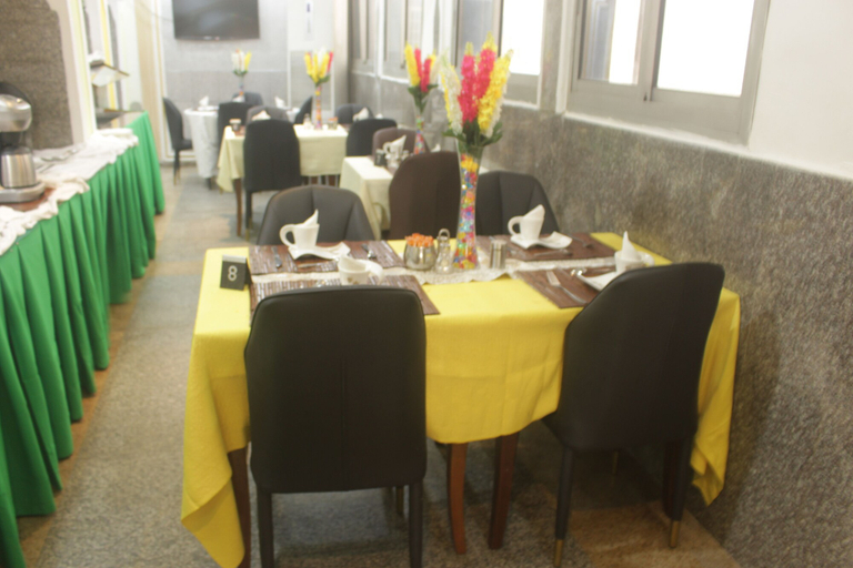 Food & Drinks 4, Somatel Hotel, Wouri