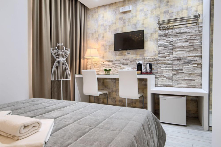 Bedroom 2, Relais Vatican Secret, Rome