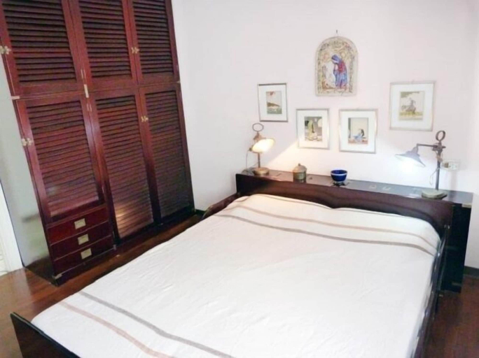Room 5, Casa Luce, Genova