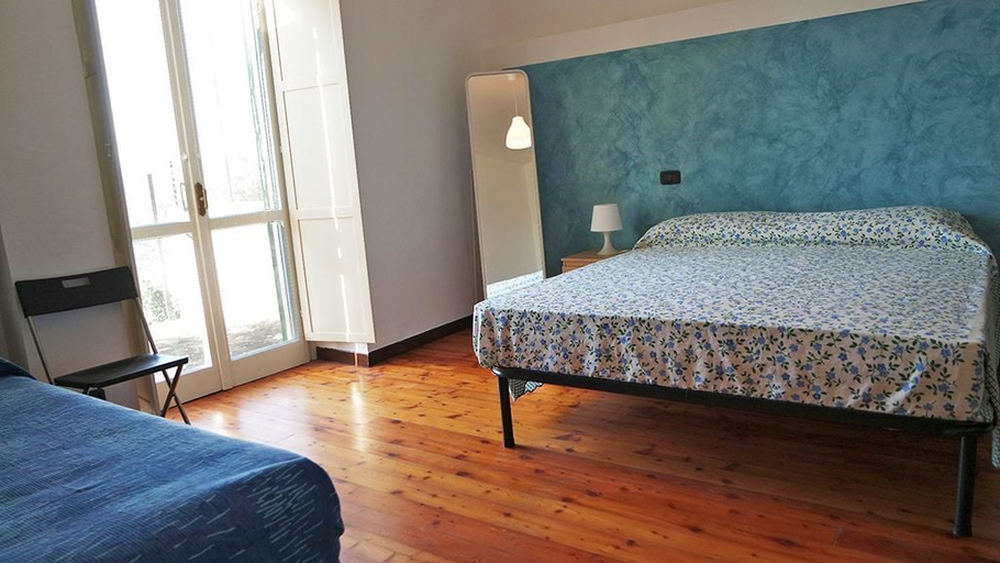 Bedroom 3, Villa Sant'Antonio, Salerno