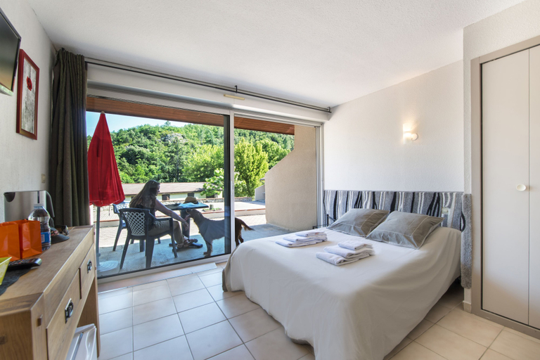 Bedroom 4, Le Moulin de Sournia, Pyrénées-Orientales