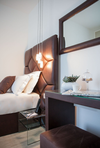 Bedroom 30