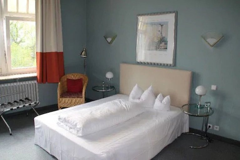 Bedroom 4, Hotel Drei Kronen, Soest