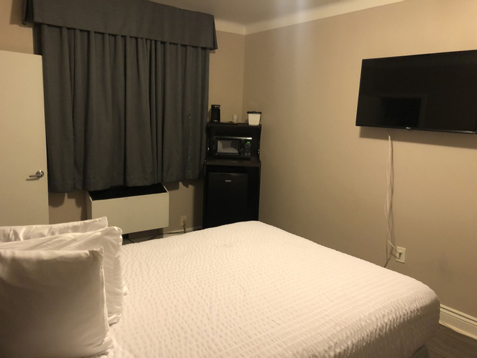 Travelodge by Wyndham London Ontario, Middlesex