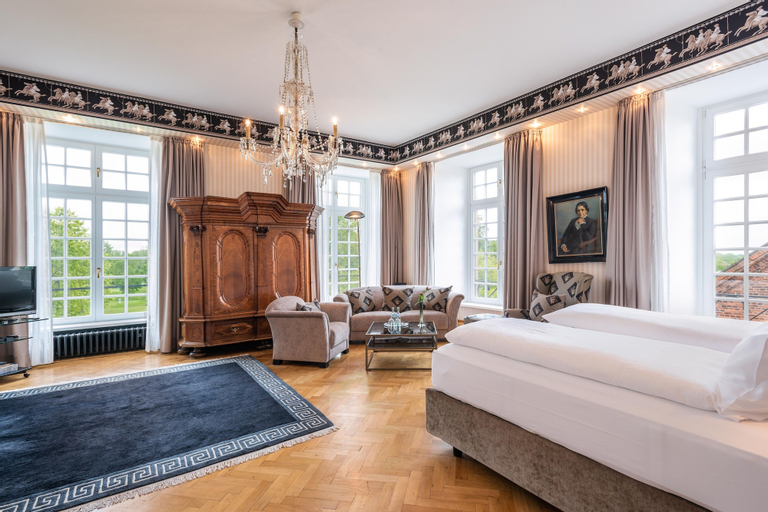 Bedroom 2, Hotel Schloss Wilkinghege, Münster