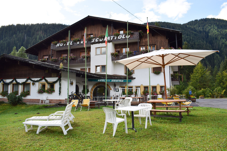 Exterior & Views 2, Hotel Scoiattolo, Belluno