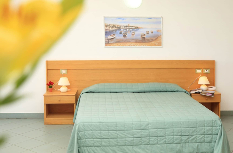 Bedroom 4, Hotel Soleado, Sassari
