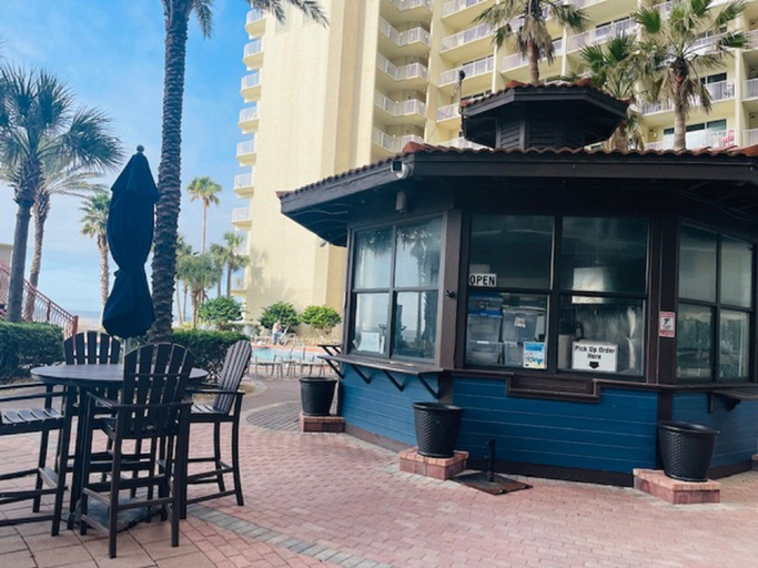 Exterior & Views 2, Shores of Panama Beach Resort, Bay