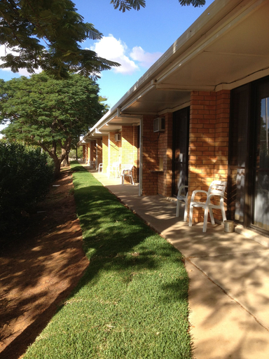 Exterior & Views 2, Jumbuck Motel, Longreach