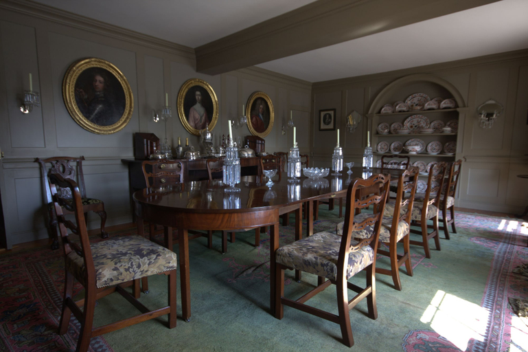 Food & Drinks 4, Collon House