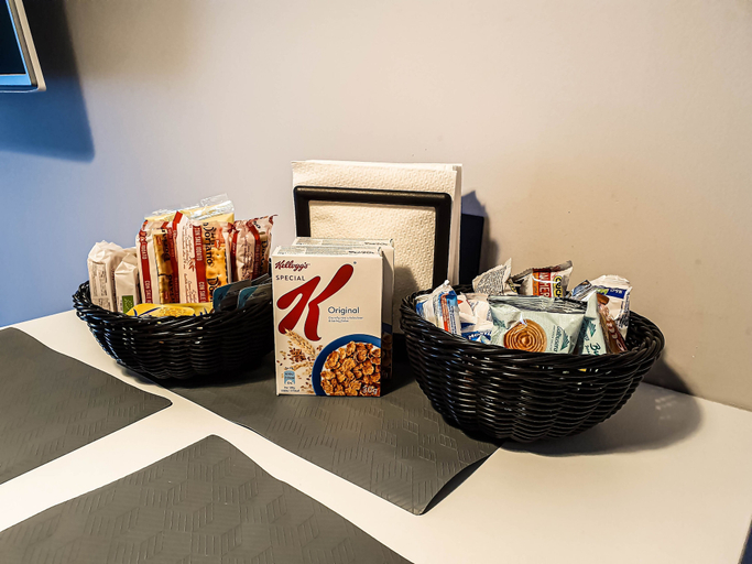 Food & Drinks 4, Aparthotel Meneghino, Milano