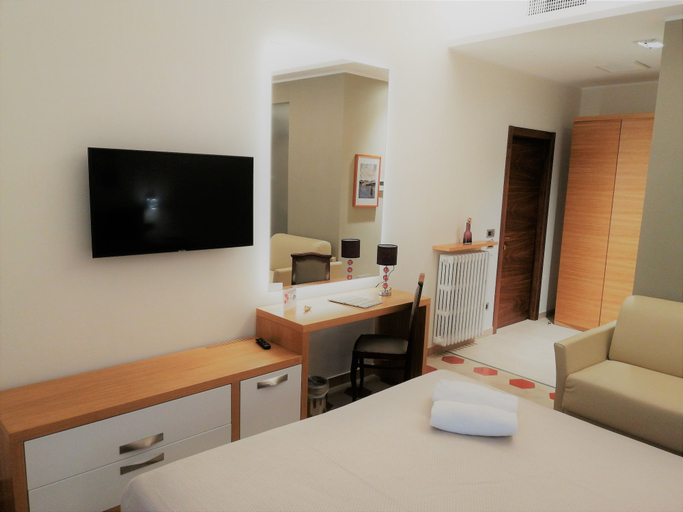 Bedroom 4, Portica 10, Perugia