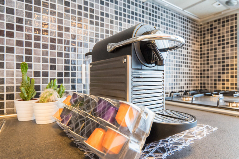 Coffee and/or coffee maker, 7th Level, Milano