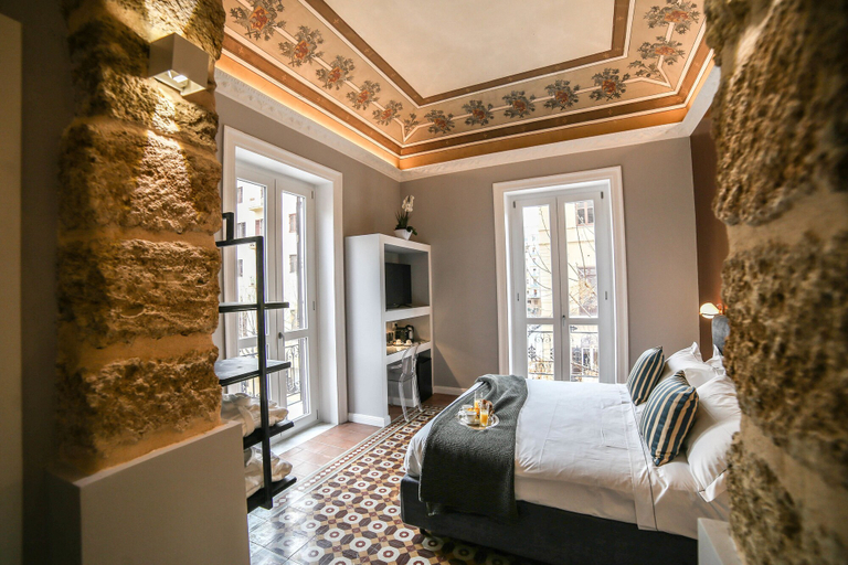 Bedroom 4, Family Affair, Palermo