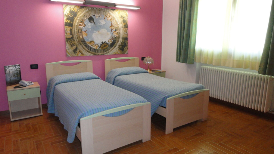 Bedroom 2, Albergo Ristorante Fratte, Treviso