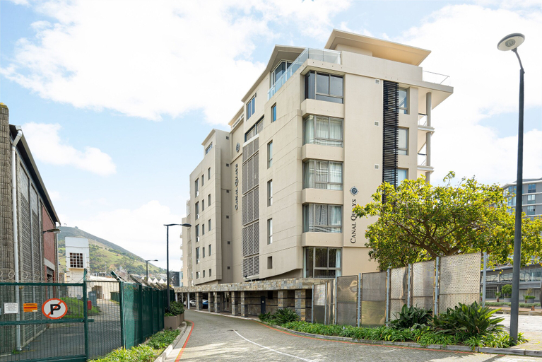 Exterior & Views, Canal Quays 607, City of Cape Town