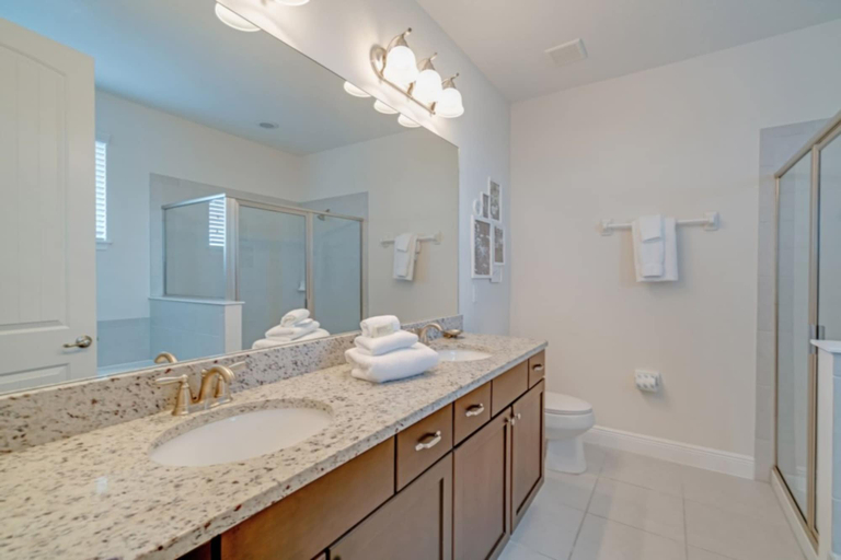 Bathroom 4, Family Friendly 9 Bedroom 8.5 Bathroom, Osceola