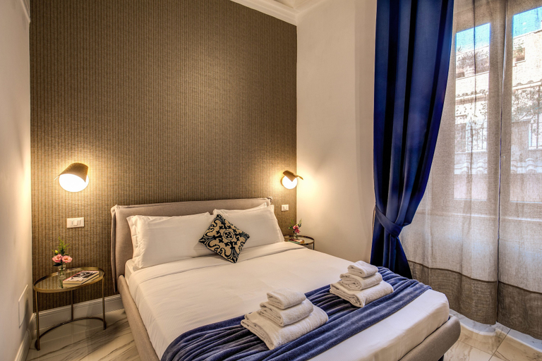 Bedroom 4, Little Queen Pantheon Residence, Rome