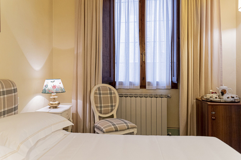 Bedroom 3, Casa Uffizi Tower House Boutique Hotel, Florence