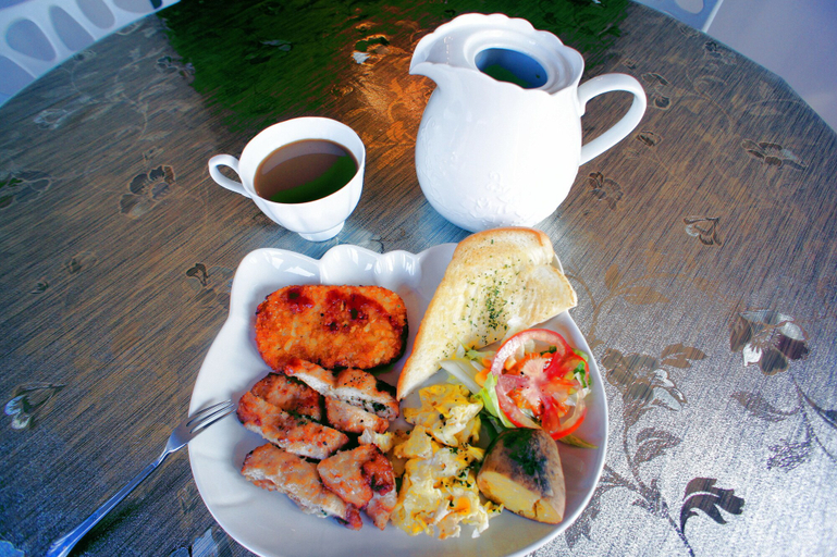 Food & Drinks, St. Petersburg Manor, Yilan