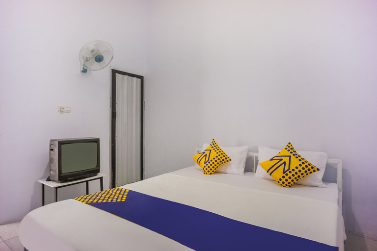 Bedroom 1, OYO 2277 Lulu Homes, Gowa